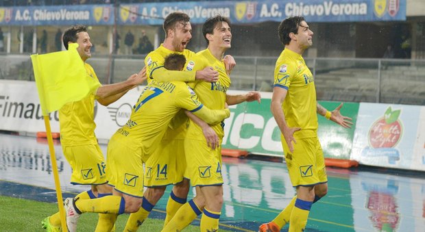 Il Chievo torna al successo: Cagliari battuto 2-1