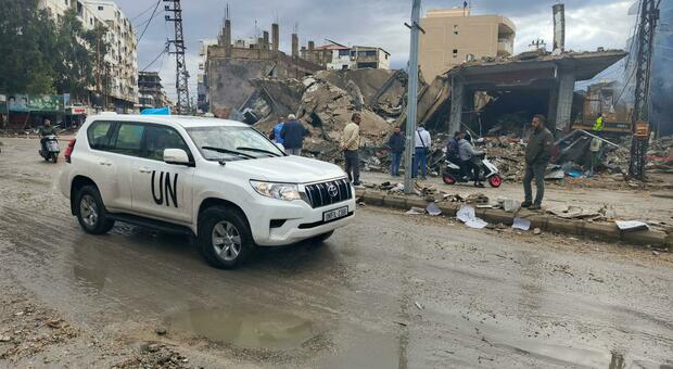 Libano, quattro italiani feriti nella base Unifil