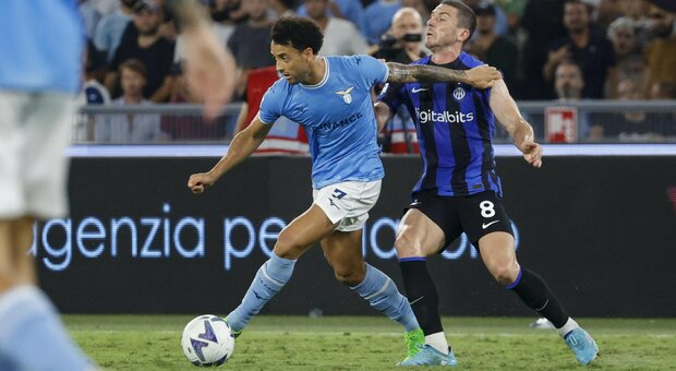 Lazio, rifinitura anti Napoli: Felipe Anderson e Romagnoli in gruppo. Vecino pronto a tornare dal 1'