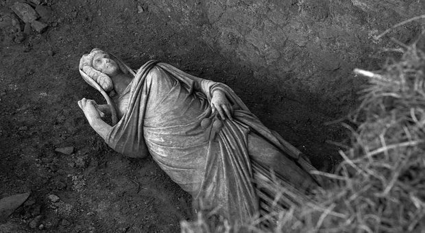 La statua di Iulia Domna a Ostia Antica, in marmo preconneso