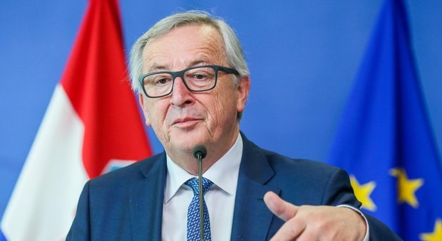 Ue, Juncker: «Stop a metodo unanimità su esteri e difesa»