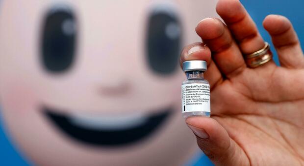 Vaccino Pfizer ai bambini tra 5 e 11 anni, sì dell'Ema