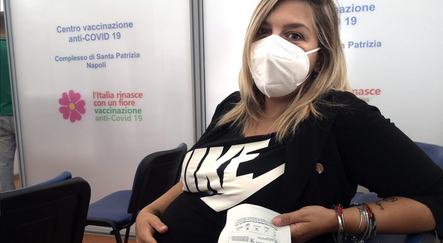 Vaccini alle donne in gravidanza, tre nuovi open day per le future mamme al Policlinico Vanvitelli