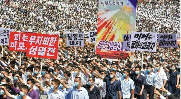 Guerra nucleare, Corea del Nord minaccia gli Stati Uniti: «Siamo sull'orlo di conflitto mondiale»