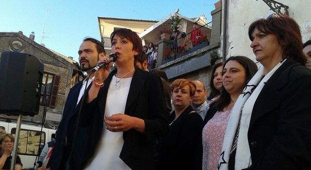 Anguillara sfida Grillo: sindaco e consiglieri «avanti con o senza simbolo M5S»