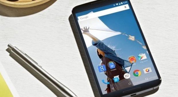 Google presenta il primo phablet: lo smartphone Nexus 6 sviluppato con Motorola