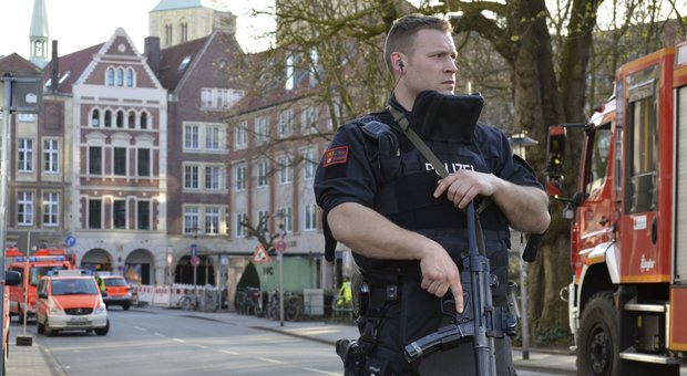 Terrorismo, da Nizza a Berlino: auto e camion contro la folla