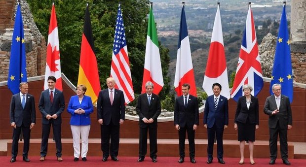 G7, i leader a Taormina: sul clima non c'è intesa. Migranti, verso un compromesso