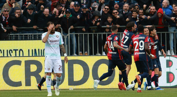 Cagliari-Salernitana 4-2, Liverani a un passo dalla Serie B