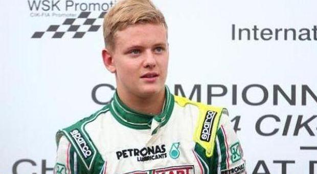 Mick Schumacher debutta in Formula 4: il figlio di Michael domani in pista