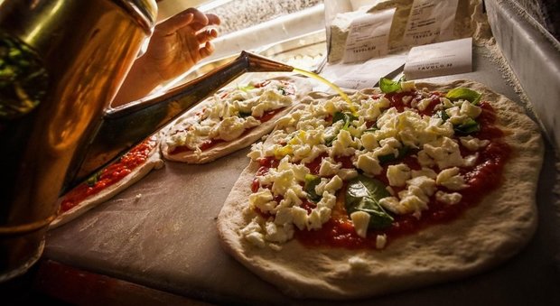 Pizza, a Capodimonte lavora ancora il forno dove fu cotta la prima Margherita. Il Mibact: «Sito storico da valorizzare»