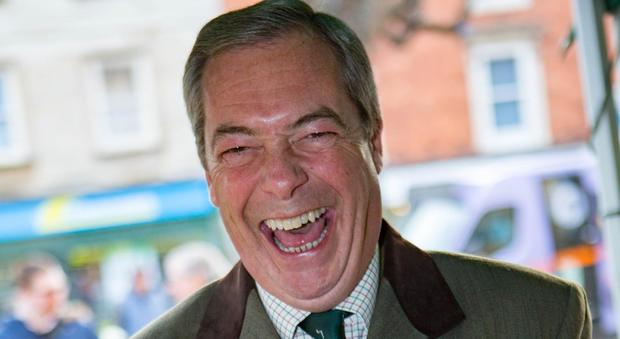 Referendum, Farage e i populisti festeggiano: “Colpo all'Ue più duro di Brexit”