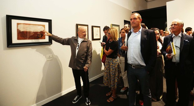 De Magistris inaugura la mostra Joan Mirò al Pan: «Napoli attrae cultura e arte»