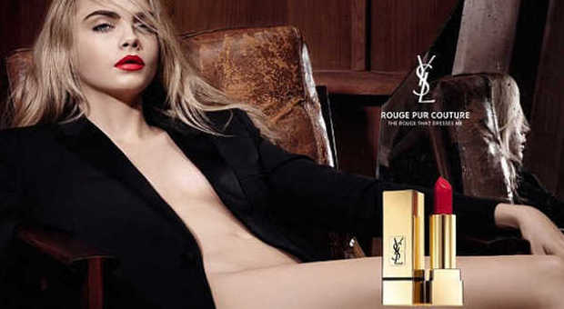 Cara Delevigne nuda per Yves Saint Laurent