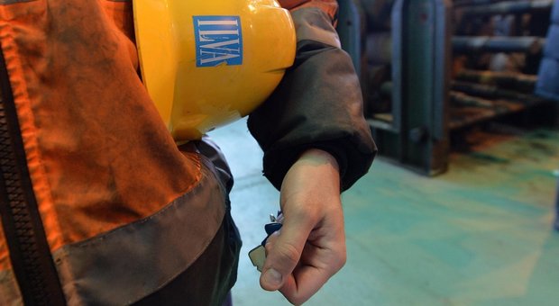 Ilva, Arcelor Mittal comunica a governo e prefetto lo stop agli impianti di Taranto