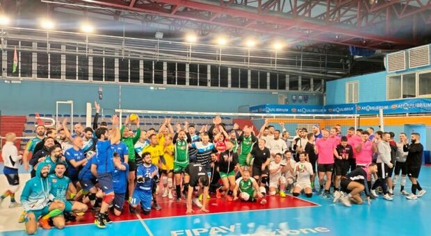 Napoli, torna la Copa Adelante di volley contro: atleti Lgbt contro i pregiudizi