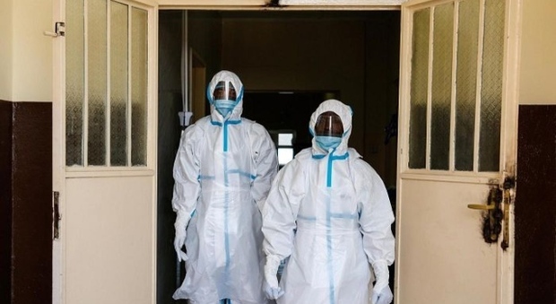 Ebola, nuova vittima in Sierra Leone: notizia shock a poche ore dall’annuncio dell’Oms della fine dell’epidemia
