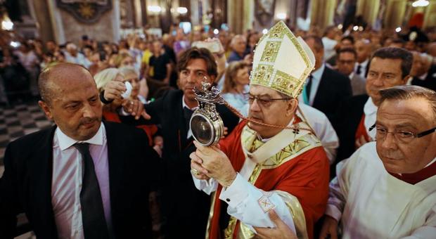 San Gennaro, l'omelia di Sepe: «Il male che fanno a Napoli i sicari di odio e violenza è senza limiti»