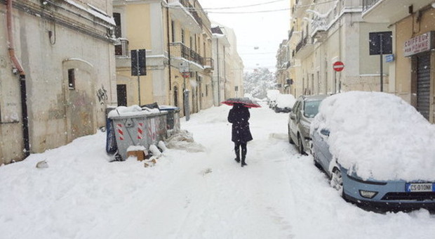"Era glaciale in arrivo a settembre in Europa: ​per 50 anni l'Italia sarà coperta dal ghiaccio"