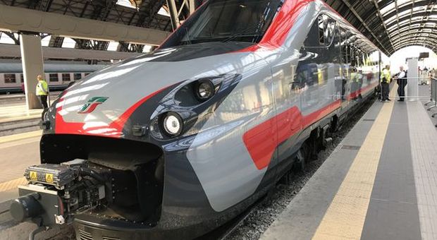 ETR 700, esordio domenica 9 giugno con due coppie di treni Milano-Ancona