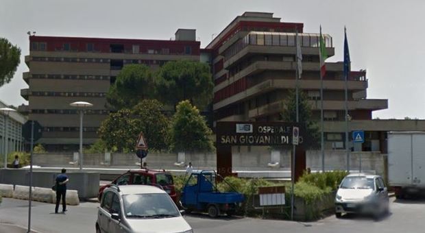 Firenze, scoppia incendio all'ospedale: evacuato il pronto soccorso