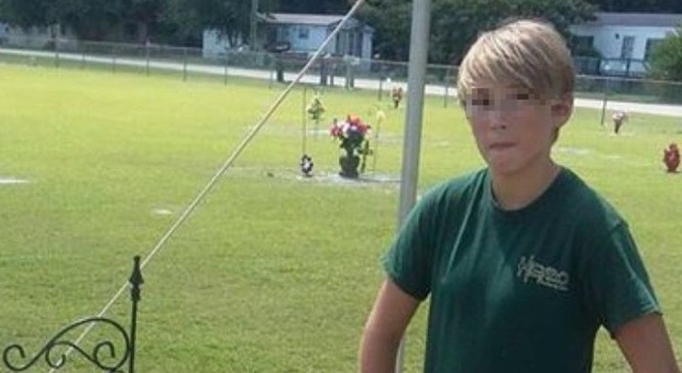 Usa, bimbo di 11 anni spara e uccide l'amico di 12 anni: ferito un altro bambino