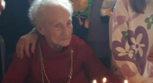 Frosinone, nonna Argia festeggia 110 anni. Il fratello ne ha 101: «Nella nostra famiglia il gene della longevità»