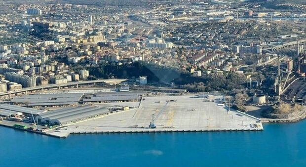 Porto di Trieste sotto attacco informatico. Haker filorussi rivendicano l'azione su Telegram