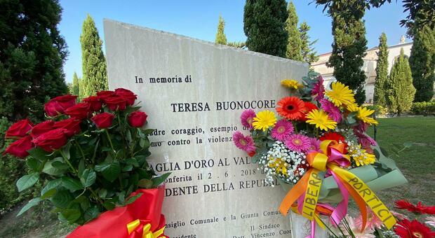 Napoli, il Comune ricorda Teresa Buonocore: la mamma coraggio di Portici uccisa
