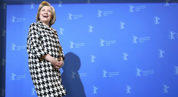 Hillary Clinton: «Più candidate donne ci saranno, meno ci si accanirà contro di loro»