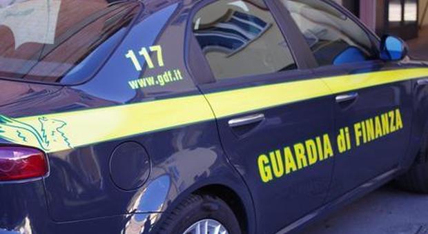 'Ndrangheta, appalti pilotati per favorire le cosche: 11 funzionari coinvolti, decine di arresti in tutta Italia