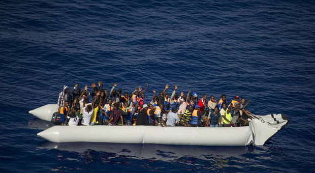 Migranti, piano Ue: quote obbligatorie e multe a chi non accoglie