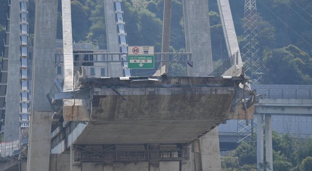 Ponte Morandi, ditta agiva per agevolare i clan camorristici: vertici arrestati