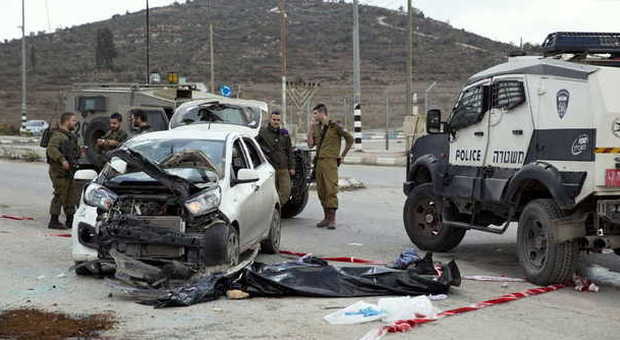 Medio Oriente, nuovi attacchi: sei israeliani feriti uccisi due assalitori palestinesi