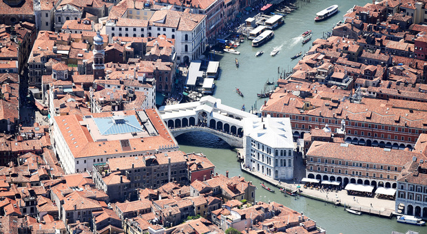 Sul web annunci di appartamenti inesistenti destinati a chi vorrebbe trovare una casa in affitto a Venezia per viverci
