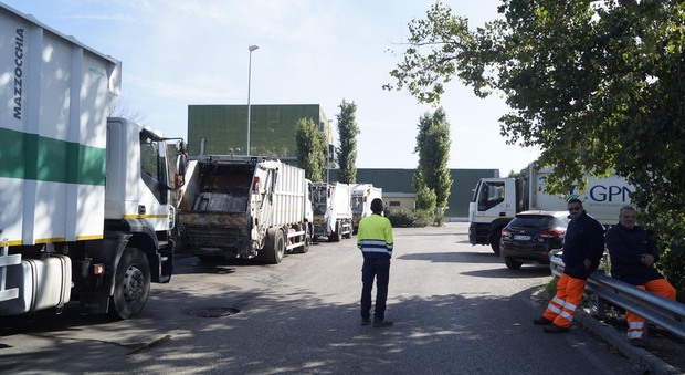 Guerra per gli impianti rifiuti tra Provincia e Regione: nulla gratis, ci diano 30 milioni