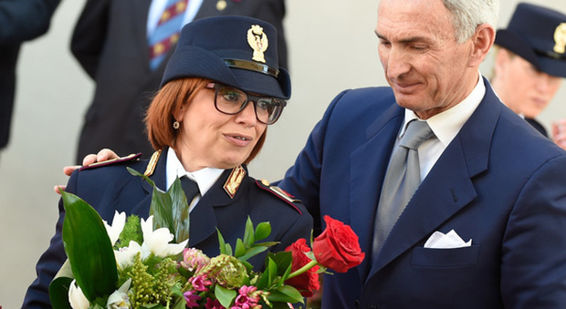Giovanna, la poliziotta che ad Amatrice ha perso marito, figli e genitori: "Sei la migliore di tutti noi"