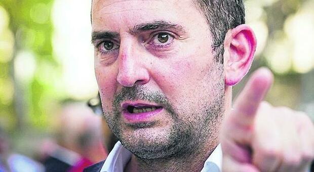 Vincenzo Spadafora lascia M5S: «Esaurita la spinta, così non arriva al voto»