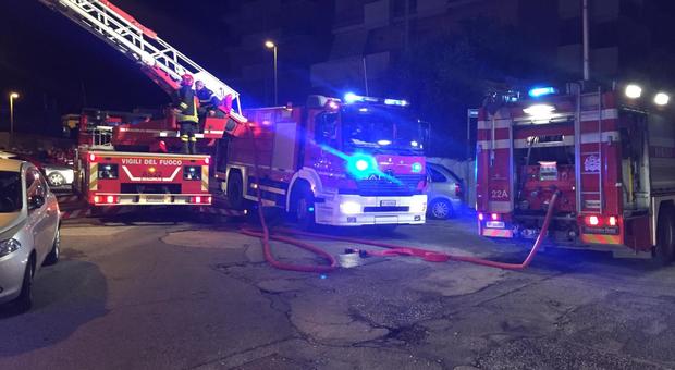 Roma, incendio in un appartamento a Nettuno: un morto, trovato carbonizzato