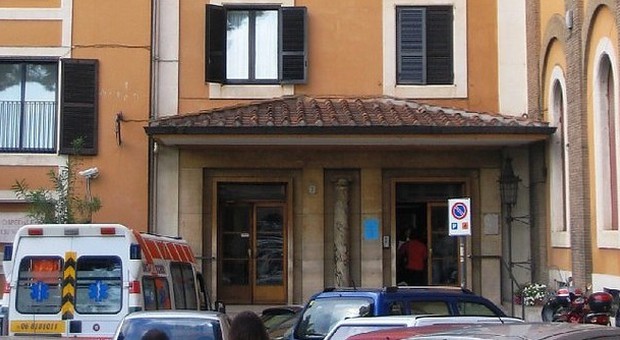 Roma, «Diagnosi errata, costretta all'aborto»: coppia denuncia il Fatebenefratelli