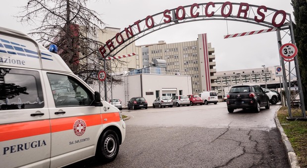 L'ingresso del Pronto soccorso all'ospedale di Perugia