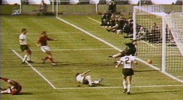 Il gol fantasma assegnato all'Inghilterra nella finale dei mondiali del 1966