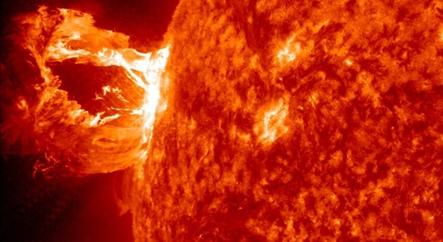 "In corso tempesta magnetica causata dal Sole": problemi alle comunicazioni radio