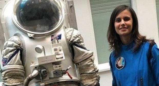 Linda, 20 anni, aspirante astronauta: «Vivo per lo spazio e lo racconto ai ragazzi in tv»