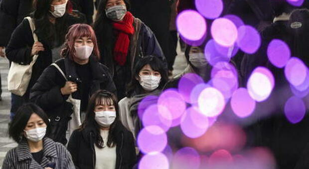 Coronavirus in Giappone, ipotesi stato d'emergenza: «Dobbiamo frenare la pandemia a ogni costo»
