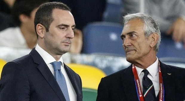Il ministro dello sport, Vincenzo Spadafora con il presidente della Figc, Gabriele Gravina
