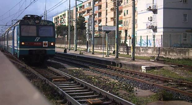 Metropolitana linea 2, corse straordinarie dopo Napoli-Parma