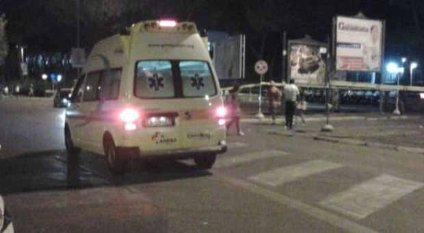 Roma-CSKA, scontri sul ponte Duca d'Aosta: feriti due ultrà russi, assaltata ambulanza