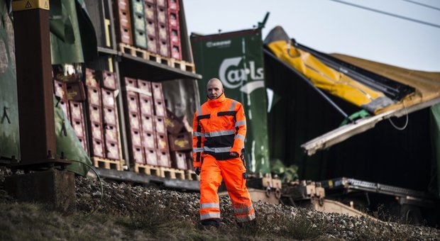 Danimarca, grave incidente ferroviario sul Great Belt. «Diversi morti»