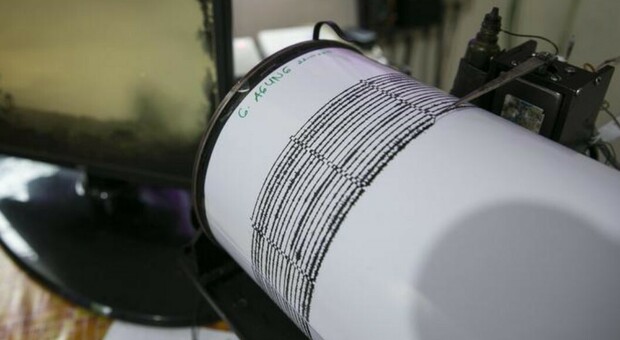 Terremoto in Ecuador, scossa fortissima di magnitudo 6.1: tanta paura, morto un ragazzo di 16 anni
